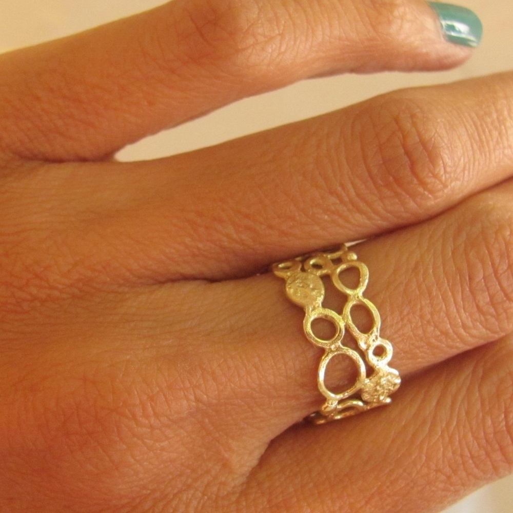 Gold ring. - Picture 4 of 8